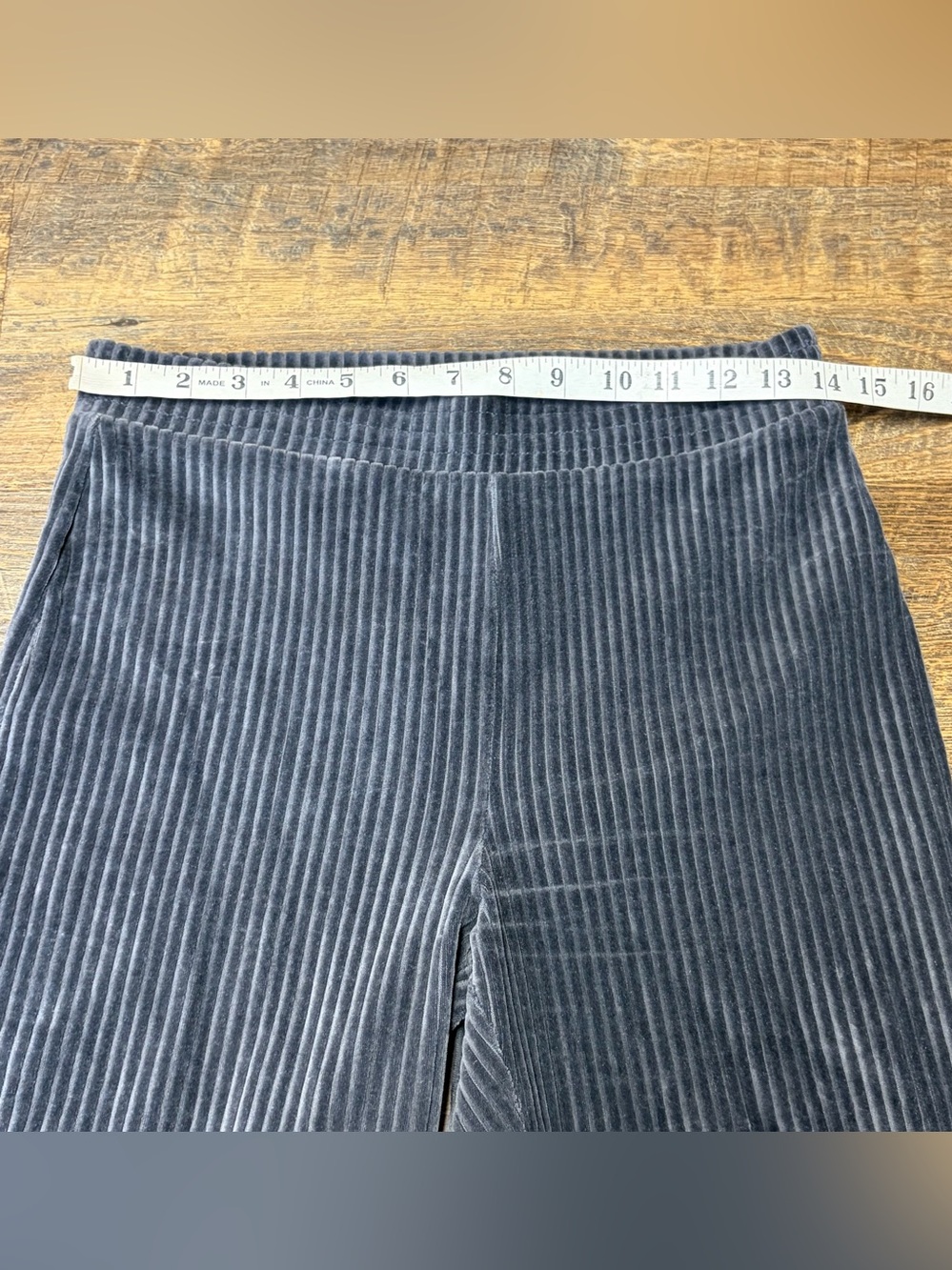 NEW Aerie Groove-On Ribbed Velour Flare Pants Charcoal Gray Womens Medium - Picture 7 of 11
